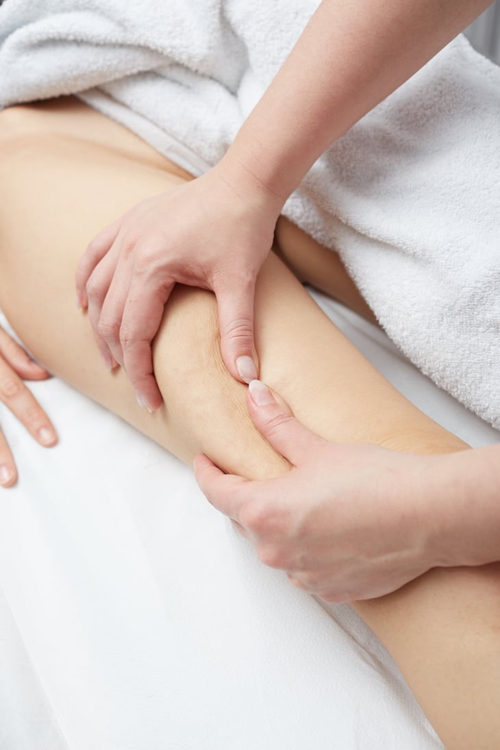 legs and buttocks massage to reduce cellulite